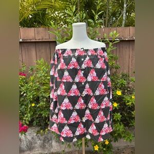 🌺Designed in Hawaii Hula Tease Cotton Floral Print Blouse S